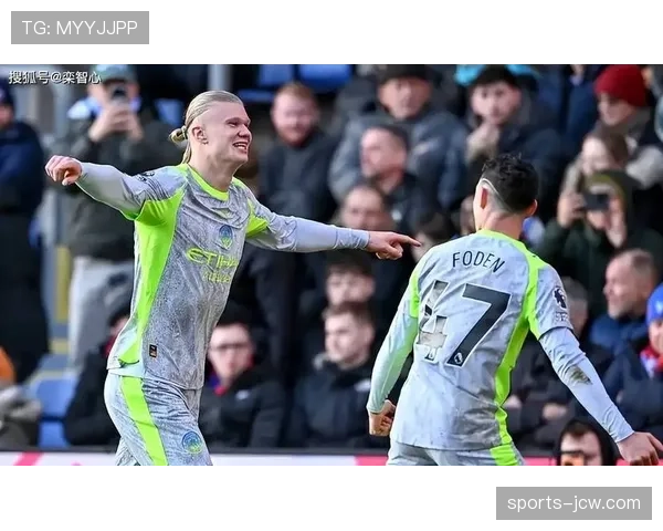 哈兰德23球领跑射手榜，蒂亚戈21球紧随其后争夺金靴